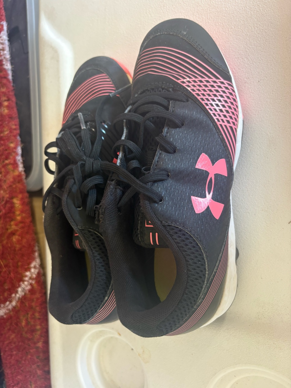 Under Armour Women's Black and Hot Pink Training Sneakers